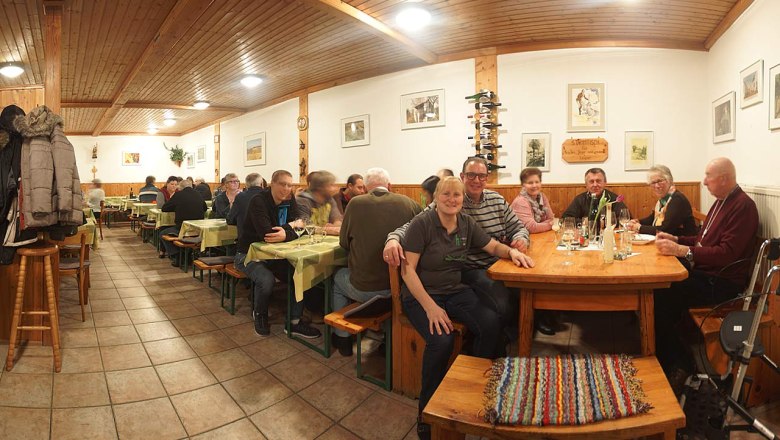 Heuriger Herndler, © Familie Herndler Heuriger Herndler, © Familie Herndler