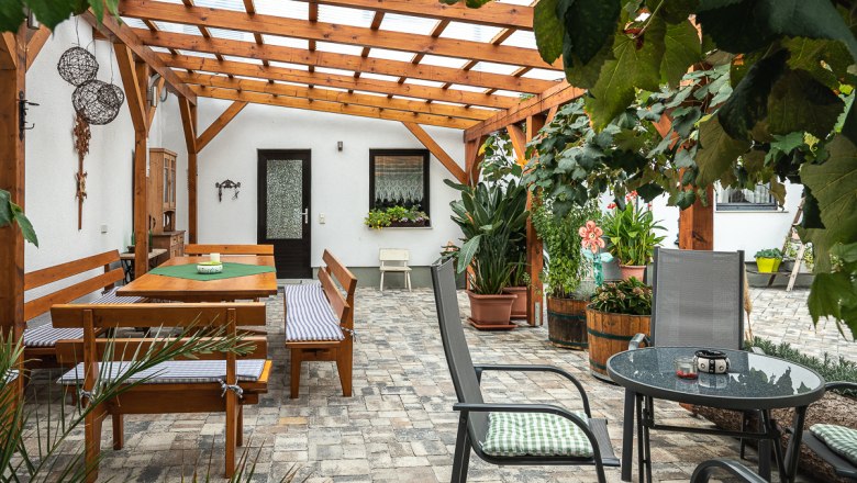 Pergola - Innenhof, © Beate Holzer Pergola - Innenhof, © Beate Holzer