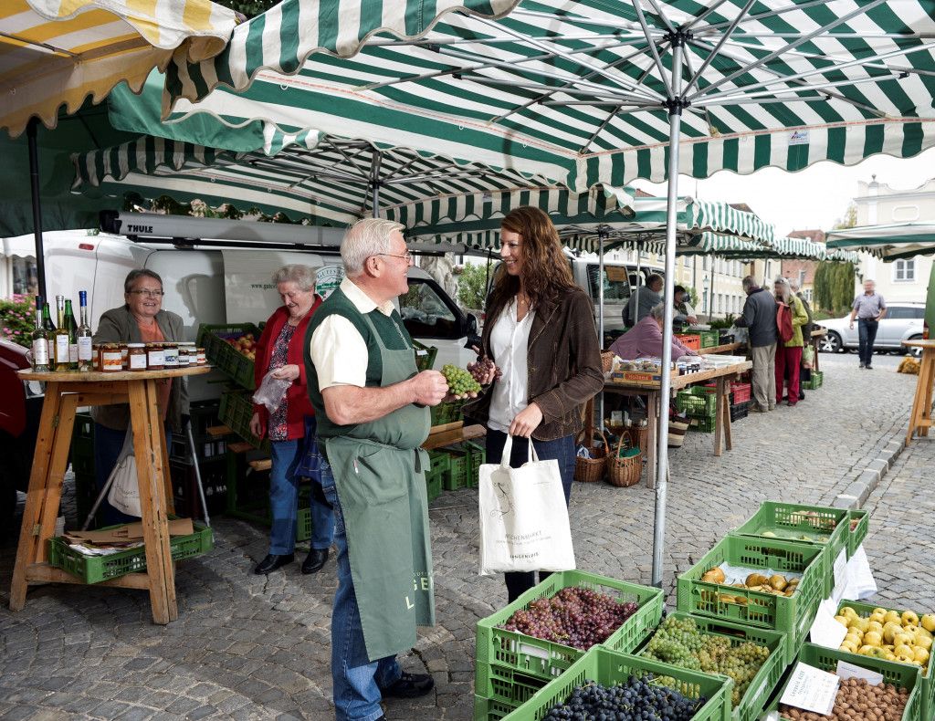 Wochenmarkt am Kornplatz