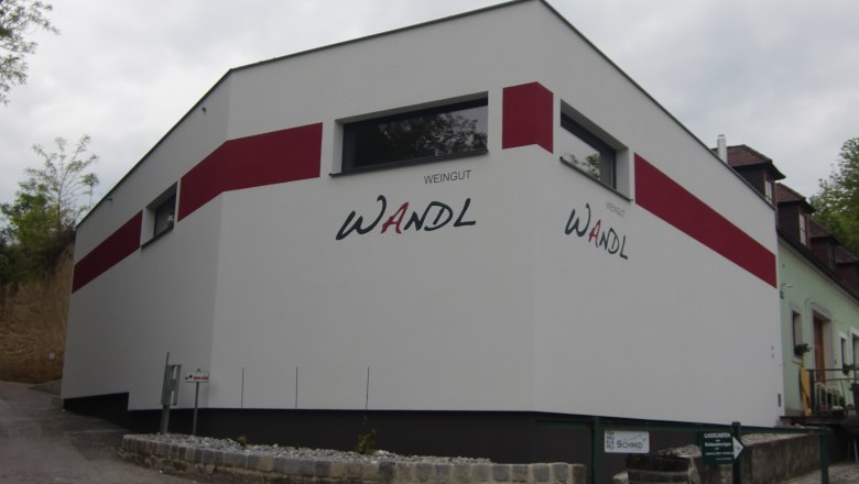 Weingut Beate und Robert Wandl, &copy; Weingut Wandl