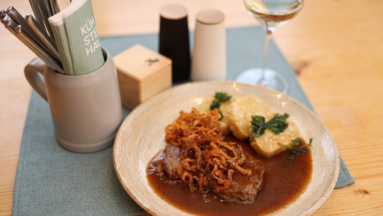 k&uuml;hstein.HAUS, &copy; k&uuml;hstein.HAUS-Werner Wachsmann Verlag