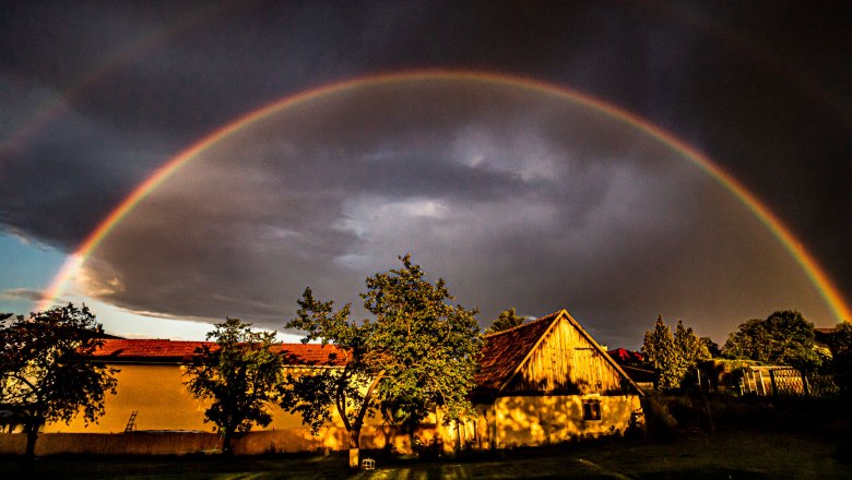 Regenbogen über Langenlois, © POV Robert Herbst