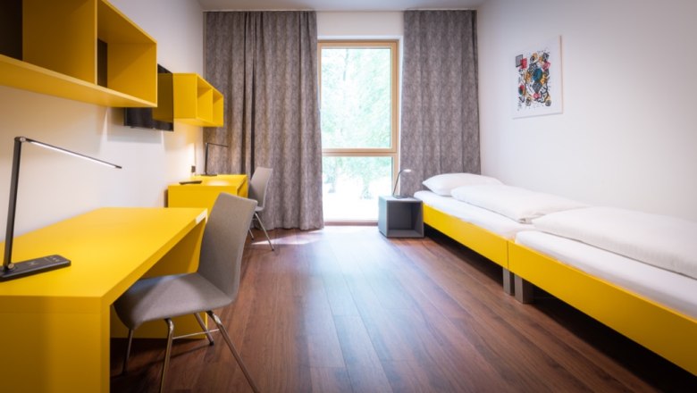 Moderne Zweibettzimmer Zubau Schloss Haindorf, &copy; Schloss Haindorf